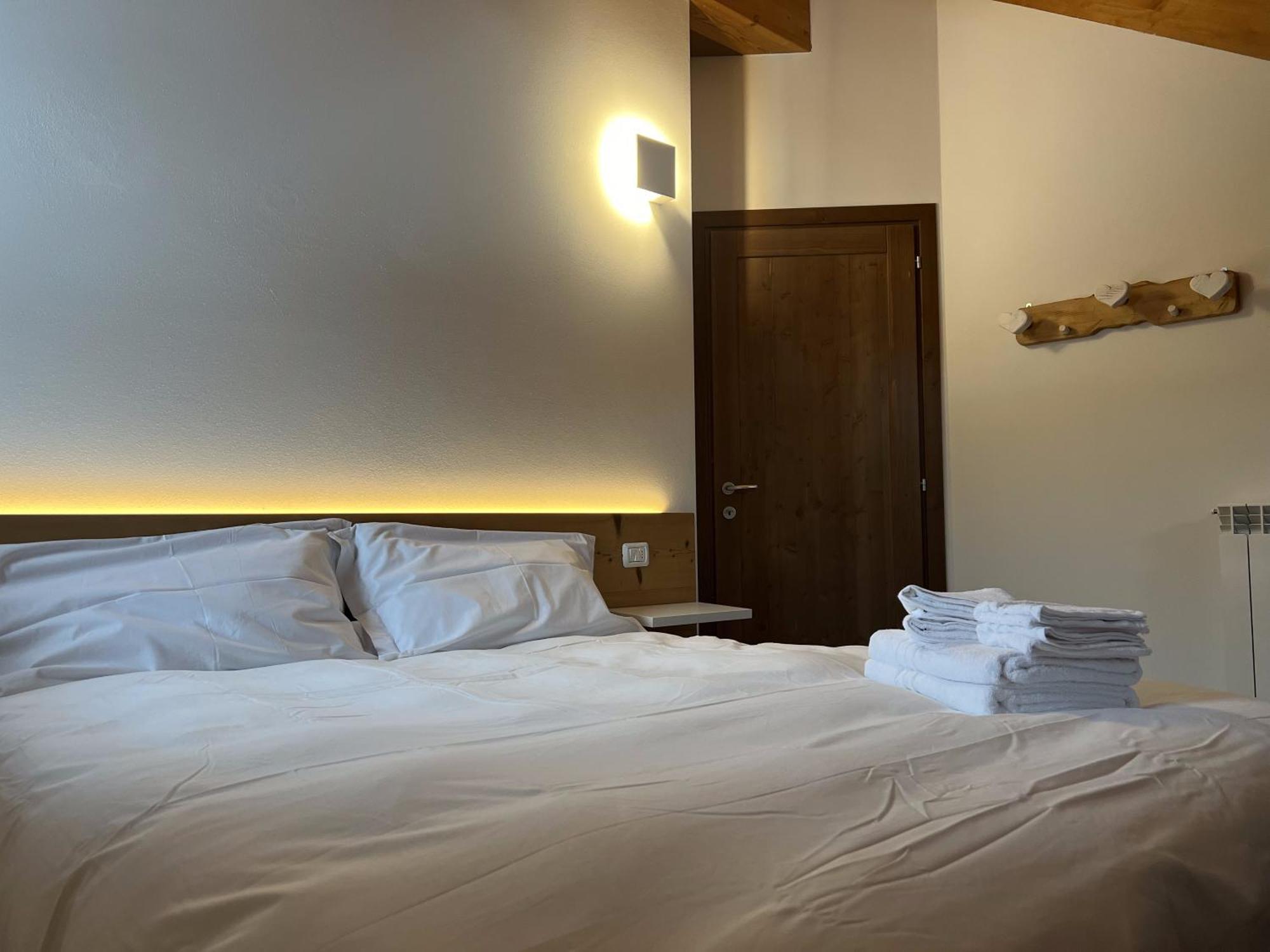 アプリーカCasa Giuliana Con Skibus Gratisアパートメント エクステリア 写真